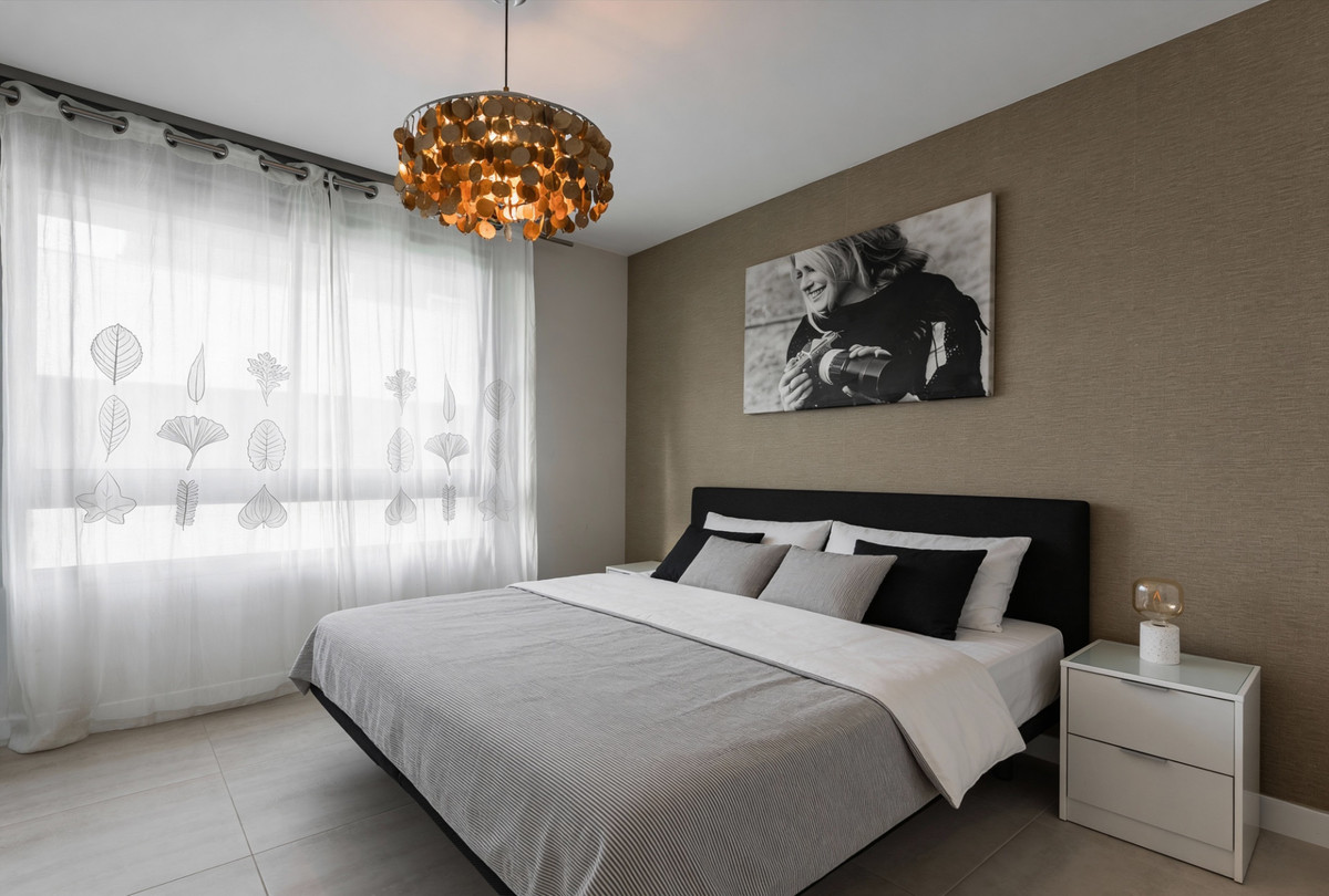 bbea5562479013638e9e11bab8695016 - 19