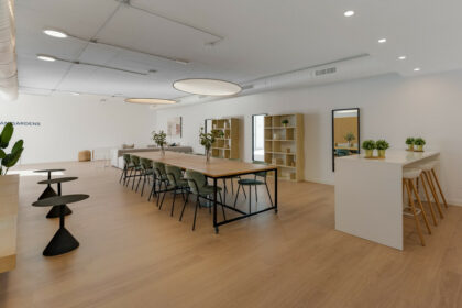 bbea5562479013638e9e11bab8695016 - 23