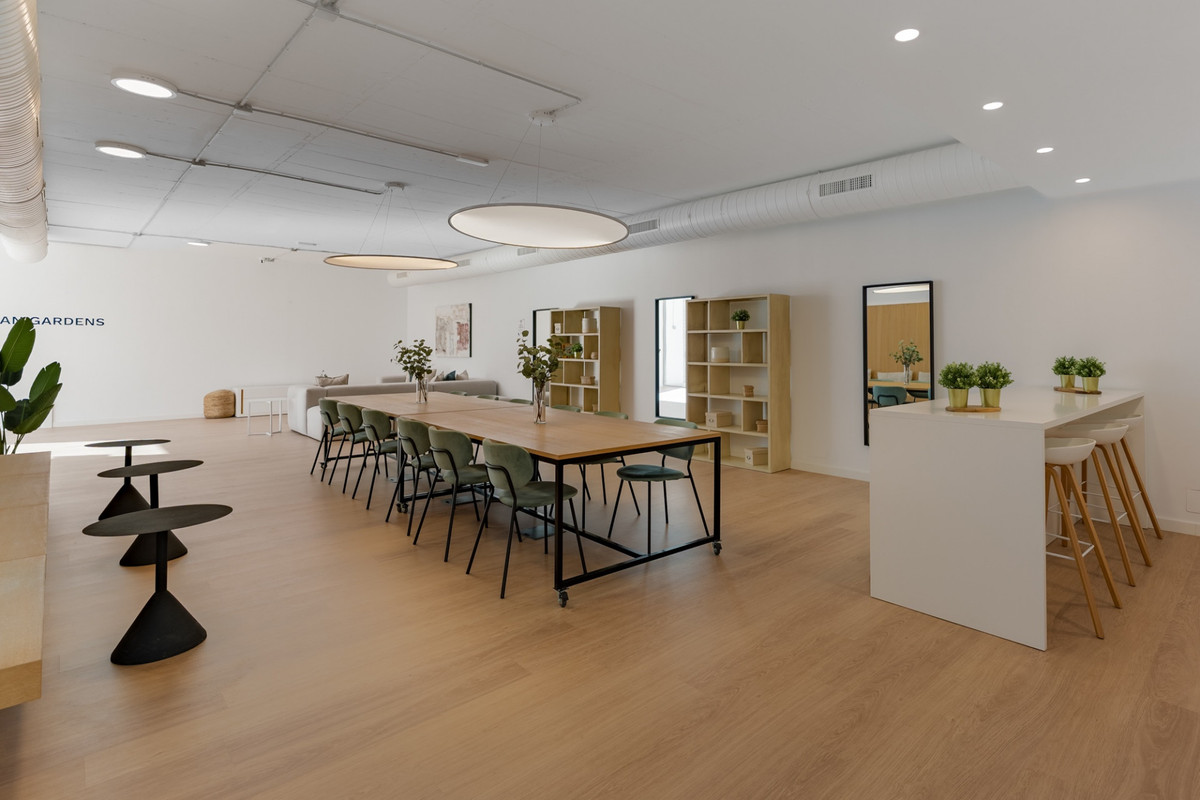 bbea5562479013638e9e11bab8695016 - 23