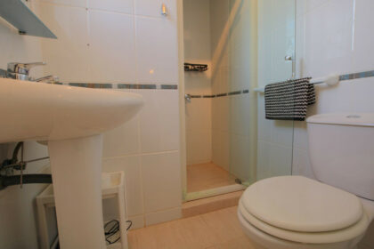 bcc6909f0534db584d278fc59a25f23c - 13