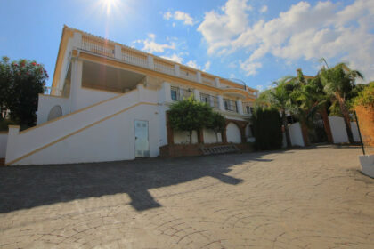 bcc6909f0534db584d278fc59a25f23c - 17