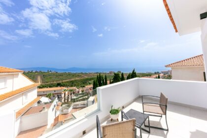 be19c11acd840f6f928317795720c38c - 1