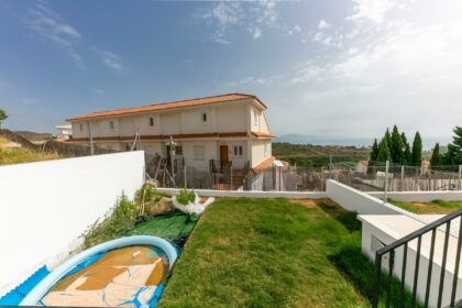 be19c11acd840f6f928317795720c38c - 11