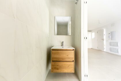 be19c11acd840f6f928317795720c38c - 26