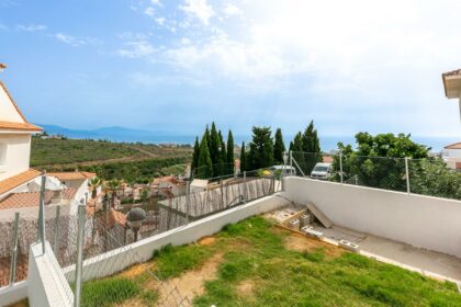 be19c11acd840f6f928317795720c38c - 3