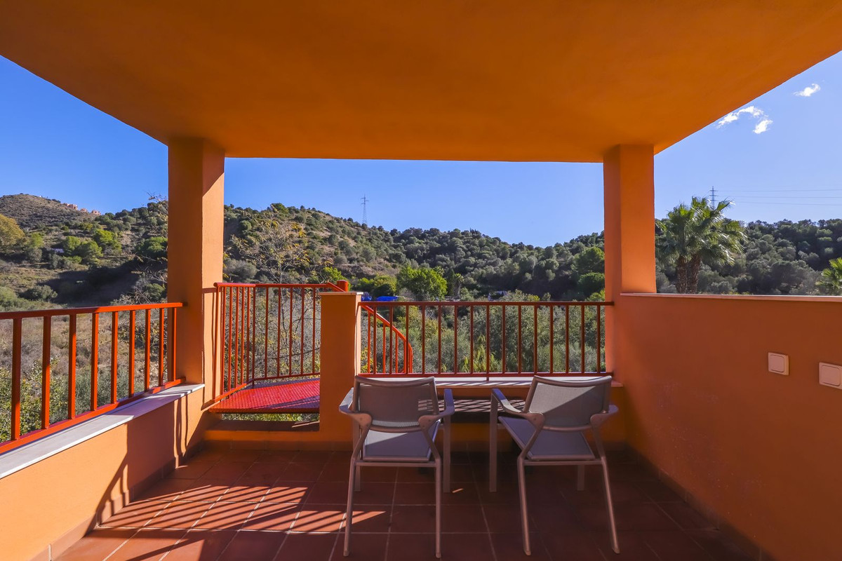 be6b315df1b4d7c550ed9a293b33977a - 20