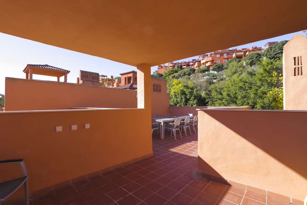 be6b315df1b4d7c550ed9a293b33977a - 21