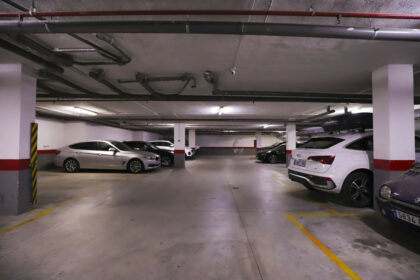 be6b315df1b4d7c550ed9a293b33977a - 24