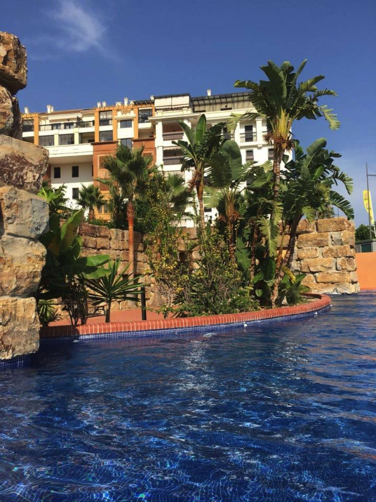 bed8f61aeb9568cae2639e30527eb9de - 18