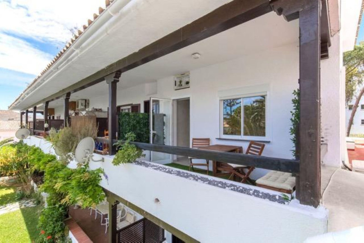 bf3c7d357b0df4130f73d28a55081c12 - 16