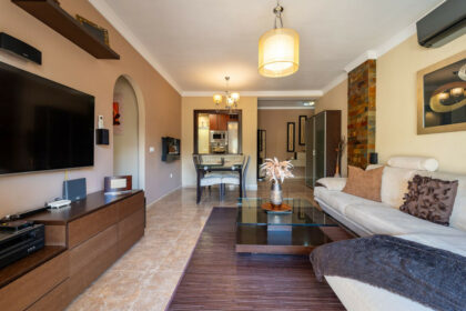 bf5f763bbe95d1625bcb1176233a014b - 19