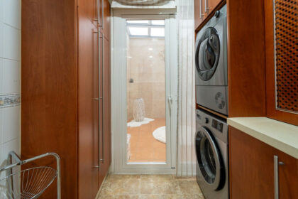 bf5f763bbe95d1625bcb1176233a014b - 32