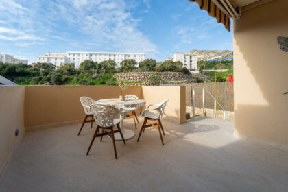 bf5f763bbe95d1625bcb1176233a014b - 9