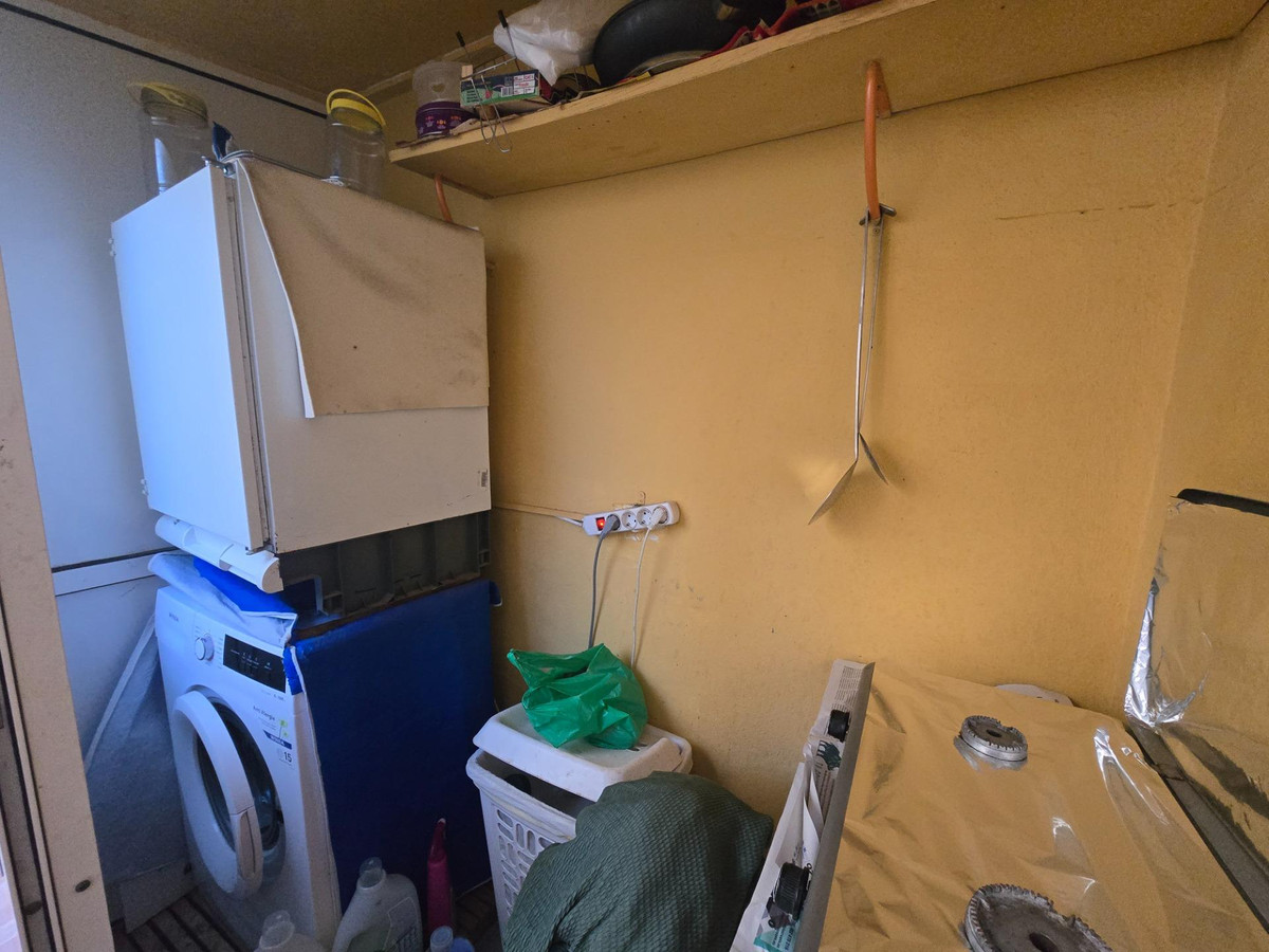 c22fba715831901833c8bf5f2b5bb3c5 - 13