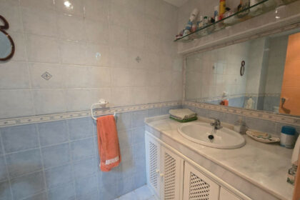 c22fba715831901833c8bf5f2b5bb3c5 - 14