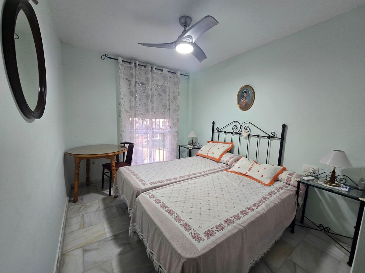 c22fba715831901833c8bf5f2b5bb3c5 - 21