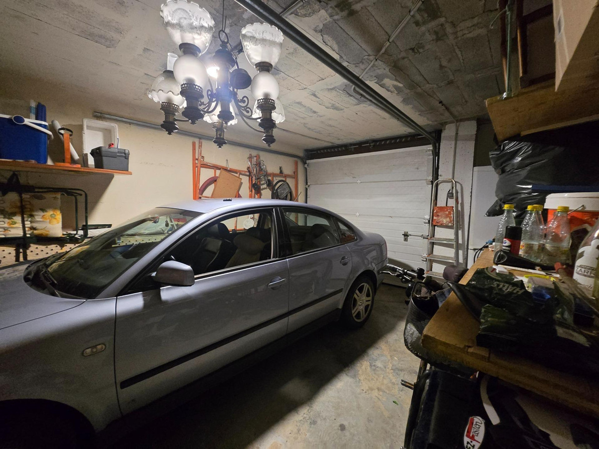 c22fba715831901833c8bf5f2b5bb3c5 - 27