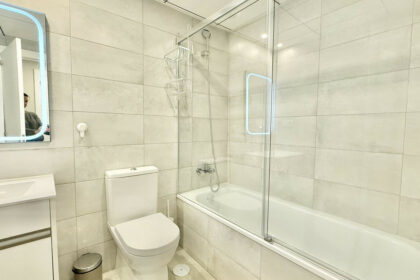 c45ac118627f450efaa2f42e7b9ff401 - 15