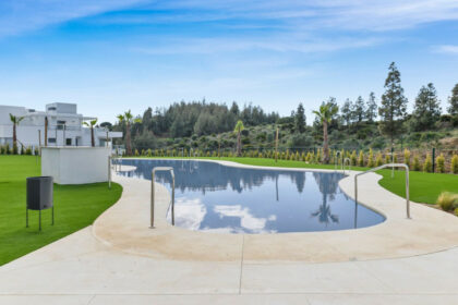 c45ac118627f450efaa2f42e7b9ff401 - 23