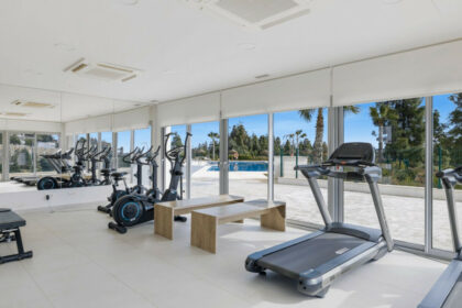 c45ac118627f450efaa2f42e7b9ff401 - 25