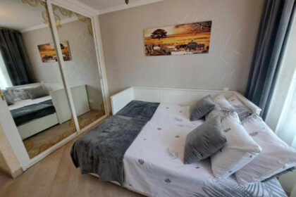 c4d87abbf57635042cbe439ee7082013 - 19