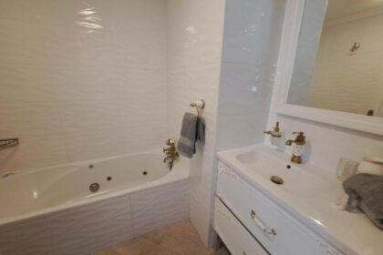 c4d87abbf57635042cbe439ee7082013 - 21