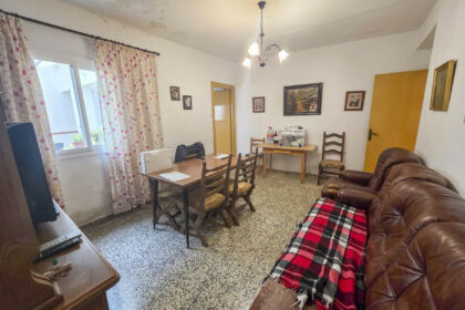 c52bb2eb4f118e00d06896e514ebcff1 - 2