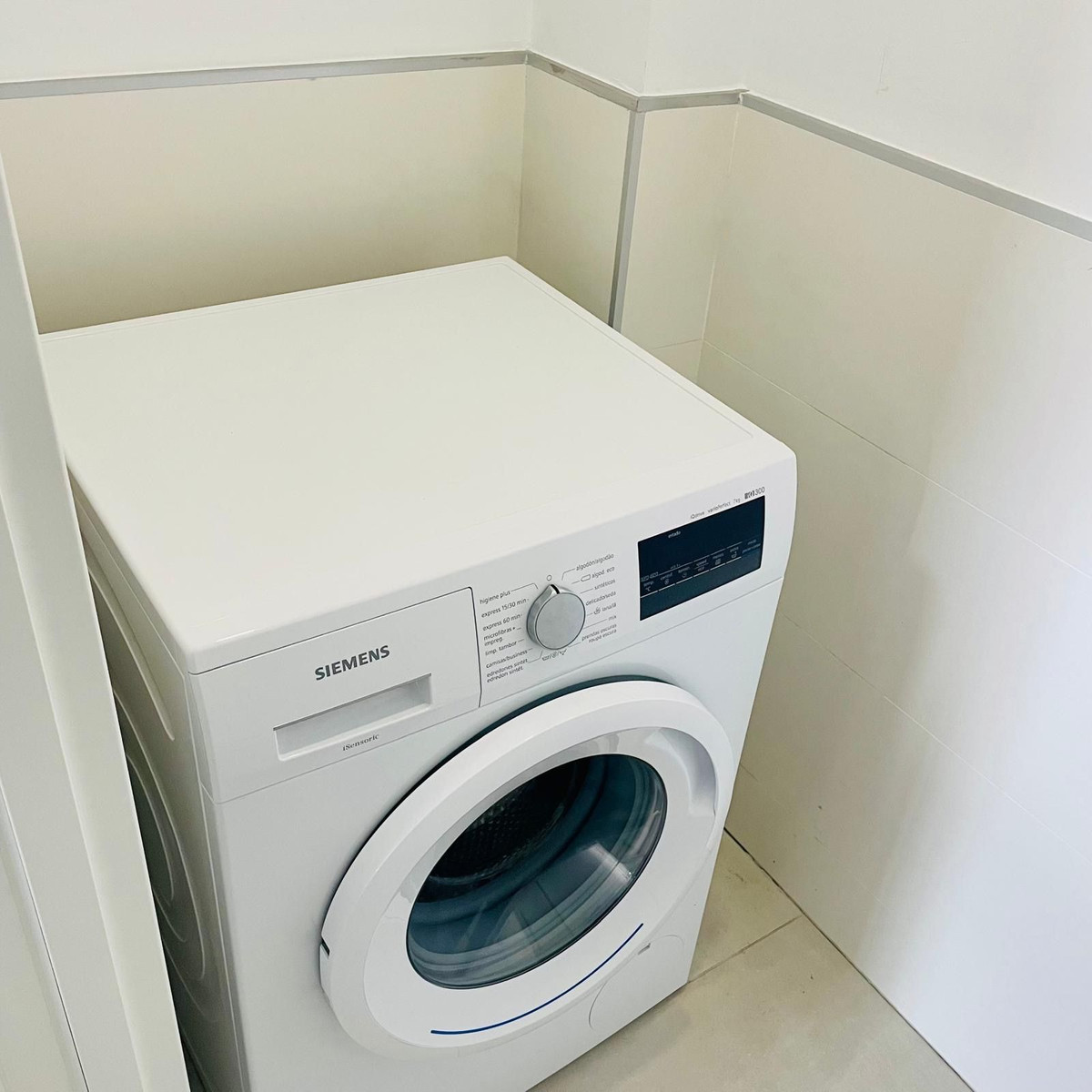 c794cb19fa0ef416f792c84dce5a2384 - 16