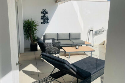 c794cb19fa0ef416f792c84dce5a2384 - 19