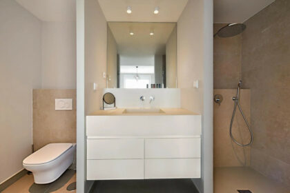 c88898969b3a22fba5e37b697a2bef20 - 17