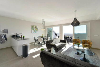 c88898969b3a22fba5e37b697a2bef20 - 3