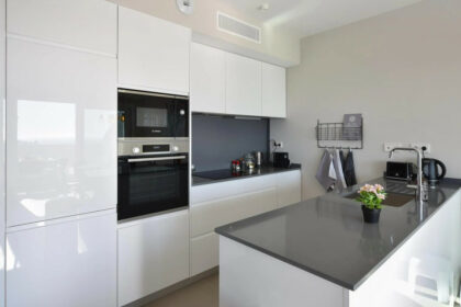 c88898969b3a22fba5e37b697a2bef20 - 9