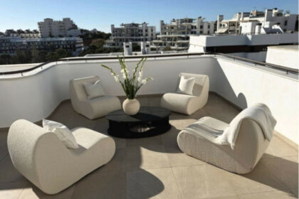 c8fd7c72ab521a077bac34d0331b2c26 - 14