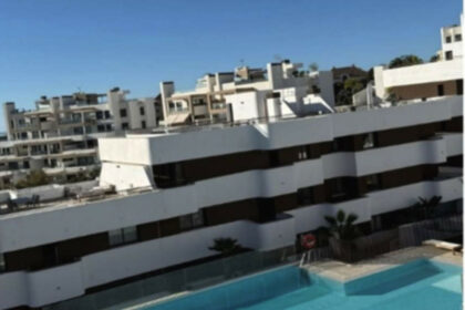 c8fd7c72ab521a077bac34d0331b2c26 - 17