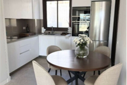 c8fd7c72ab521a077bac34d0331b2c26 - 18