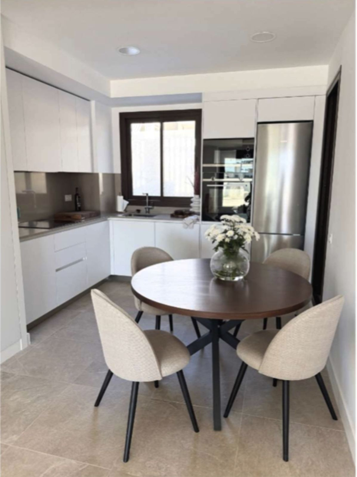 c8fd7c72ab521a077bac34d0331b2c26 - 18