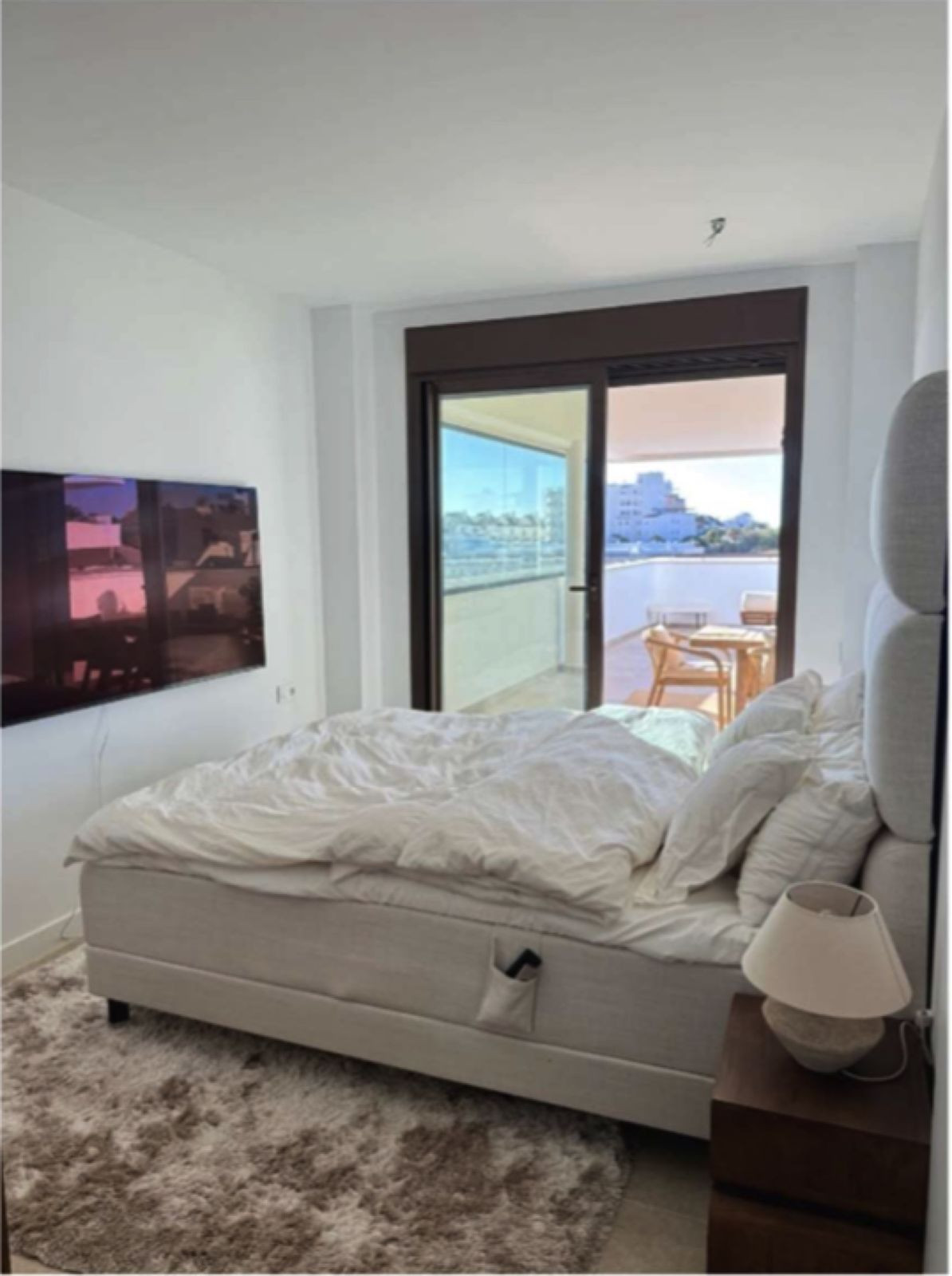 c8fd7c72ab521a077bac34d0331b2c26 - 20