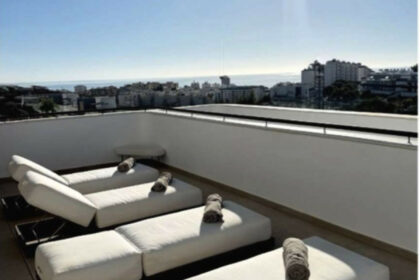 c8fd7c72ab521a077bac34d0331b2c26 - 7