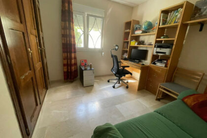 c91da0fc4bfb3f0c1d8037fc4ad4091d - 19