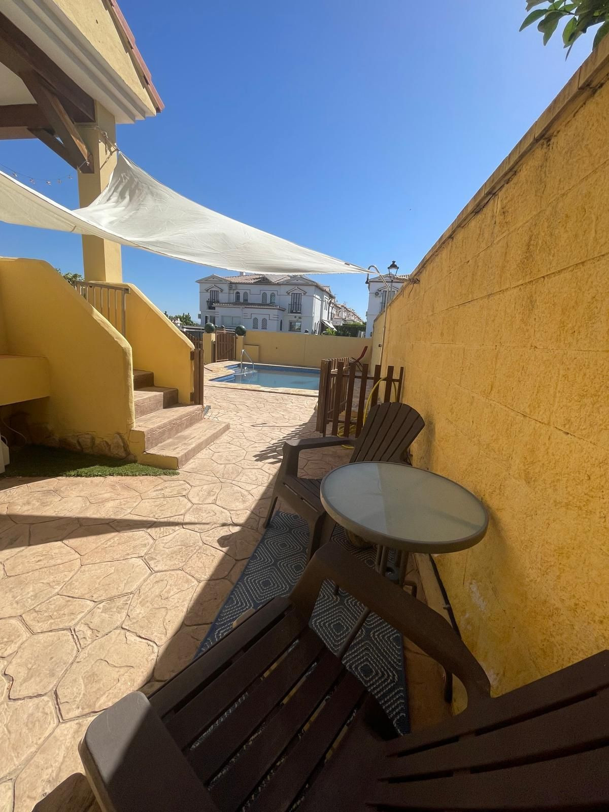 c91da0fc4bfb3f0c1d8037fc4ad4091d - 27