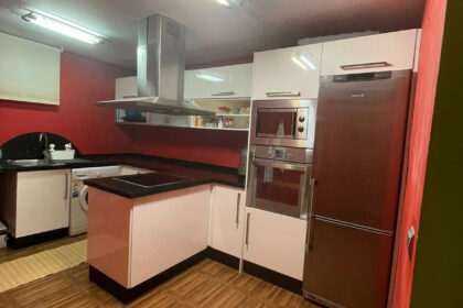 c91da0fc4bfb3f0c1d8037fc4ad4091d - 32