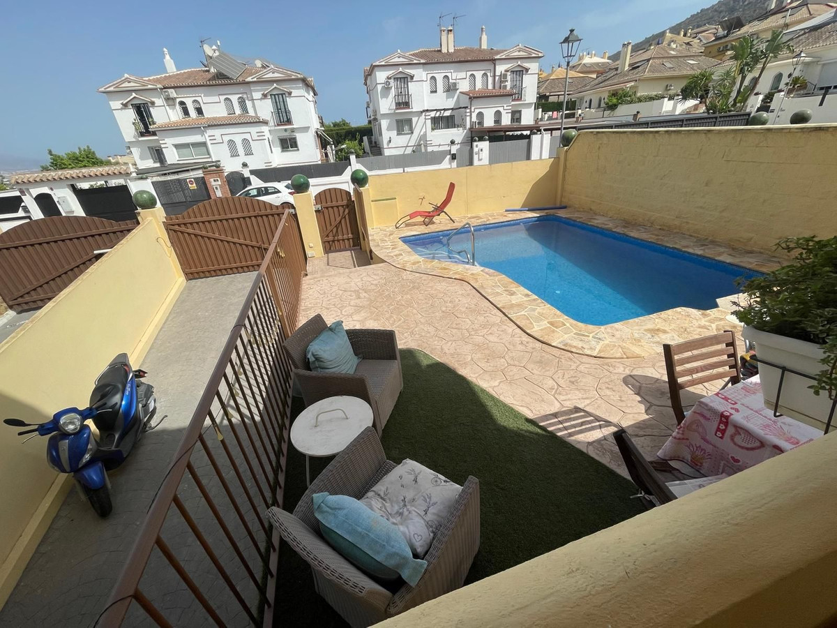 c91da0fc4bfb3f0c1d8037fc4ad4091d - 9