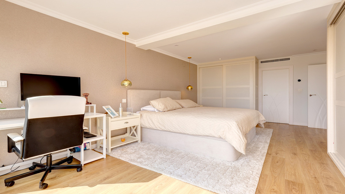 c9ae690f03b1c0ddddcc6df89e18540e - 19