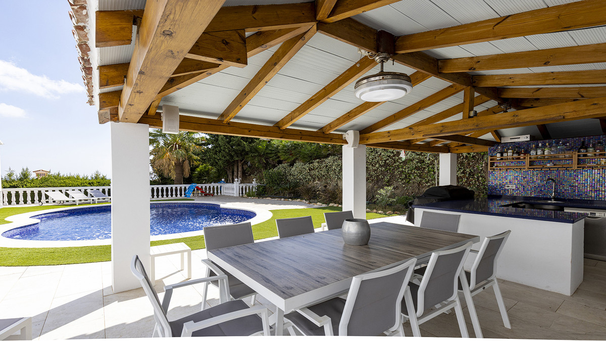 c9ae690f03b1c0ddddcc6df89e18540e - 6