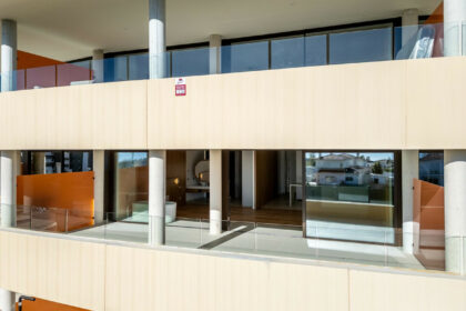 cb1b81d3a3957c22aa07ba778172bc77 - 26