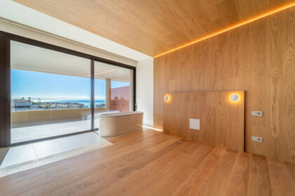 cb1b81d3a3957c22aa07ba778172bc77 - 4