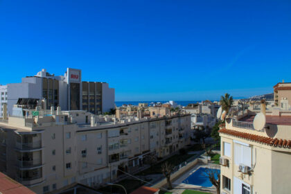 cb8687193cef9c79103bb498a588e039 - 19