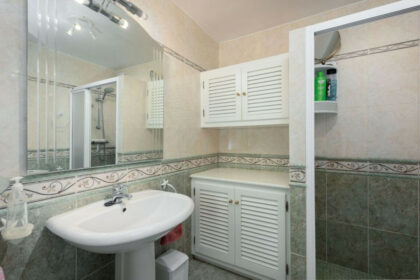 cd2115b8c340eacb50d61e8531730a9f - 12