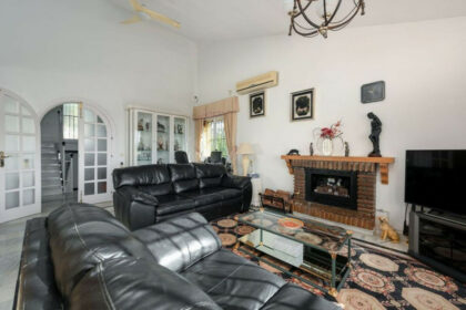 cd2115b8c340eacb50d61e8531730a9f - 5