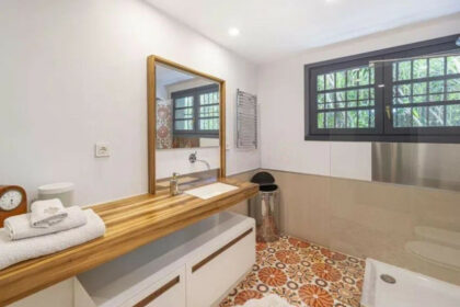 cf239a6a9be9fc5abb6f5803eaa1e914 - 25